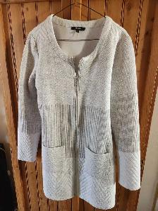 Zip up SWEATER JACKET