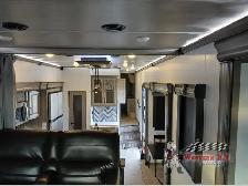 2022 Montana 3791 RD - Photo 11