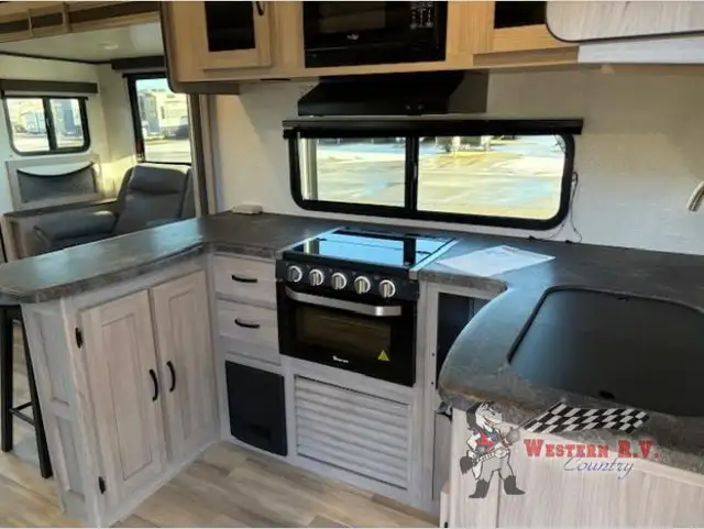 2023 Northern Spirit 2764 R - Photo 13