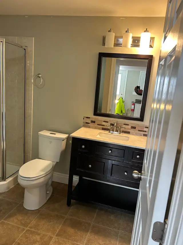 LARGE 1-BDRM ALL INCLUSIVE AVAILABLE MAY 1ST! - Photo 7