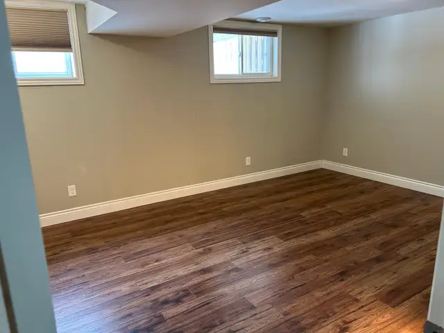 LARGE 1-BDRM ALL INCLUSIVE AVAILABLE MAY 1ST! - Photo 10