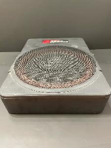 CERWIN VEGA MOBILE AMP/SUB - Photo 3