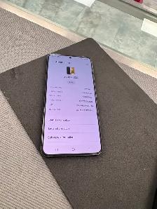 Unlocked Samsung S22 (128 GB) with 1 year warranty! - Photo 7
