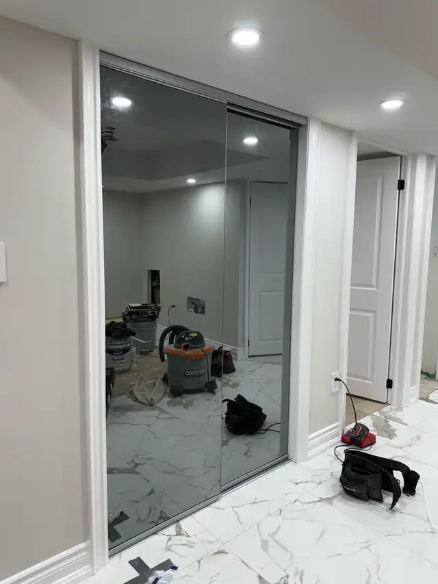 Shower Doors - Photo 5