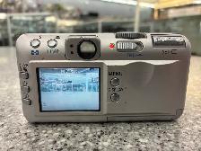 Canon PowerShot S30 Digital Camera - Photo 3