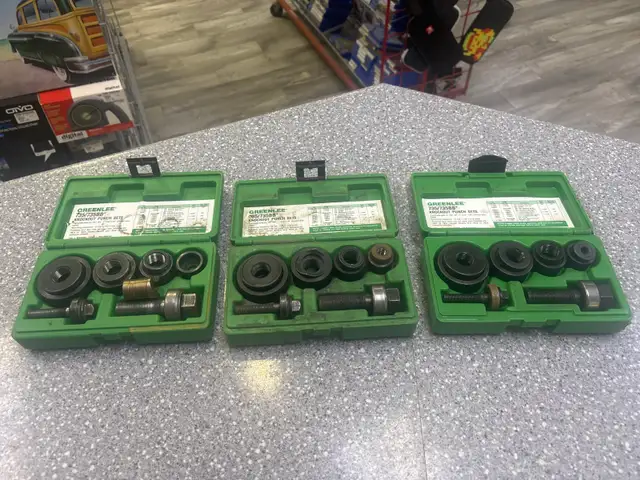 Greenlee 735BB Knockout Ball Bearing Punch Set In Case