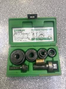 Greenlee 735BB Knockout Ball Bearing Punch Set In Case - Photo 2