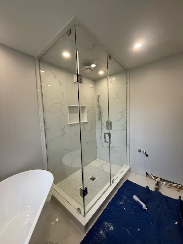 Glass Shower Doors - Photo 5