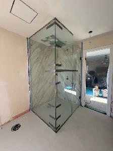 Glass shower doors - Photo 7
