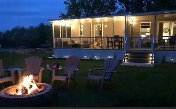 PARK MODEL IN GRANDVIEW RESORT - ENNISMORE ONTARIO - Photo 9