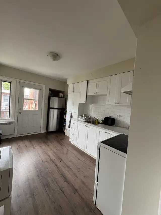 Lasalle – GRAND 4 1/2 À Louer - Photo 3