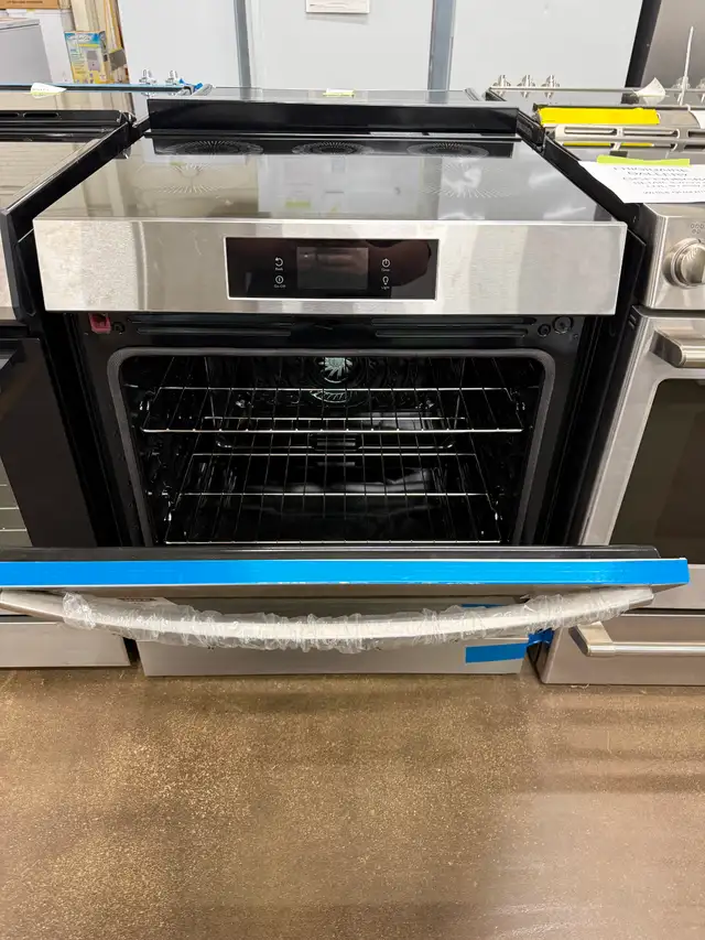 FRIGIDAIRE INDUCTION RANGE SALE - Photo 3