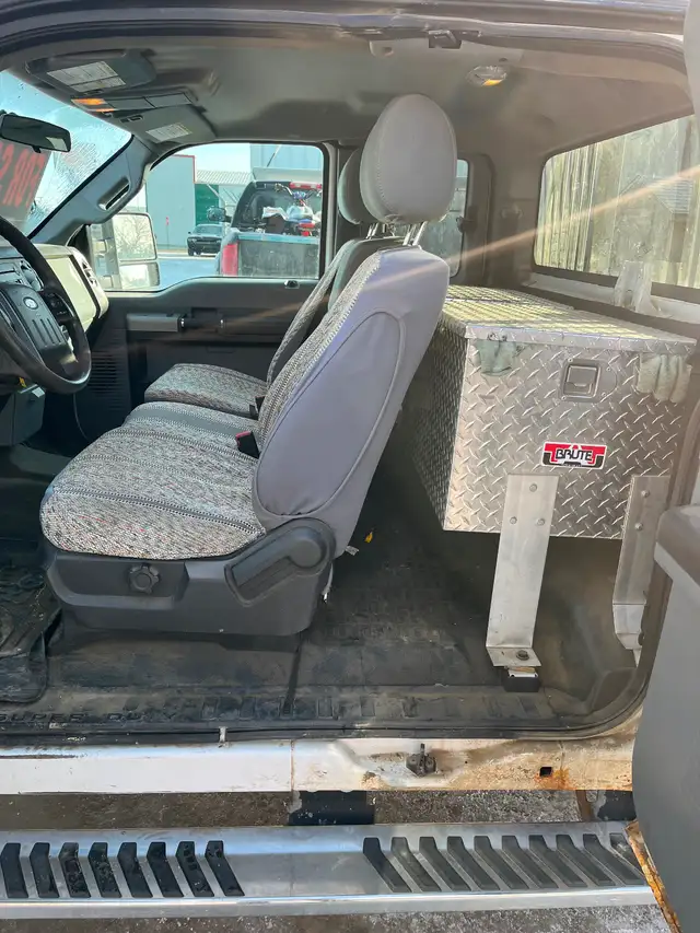 2015 Ford F250 - Photo 3