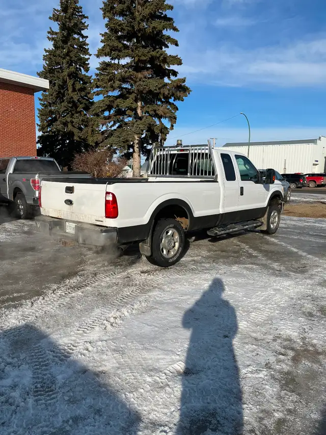 2015 Ford F250 - Photo 8