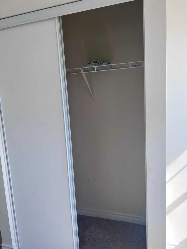 priroom at new 3bhk town home - Photo 5