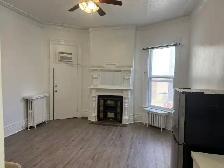 1 unit on main floor in house walk to UFT near Subway - Photo 2