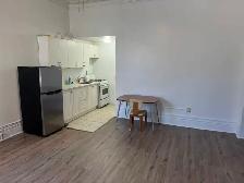 1 unit on main floor in house walk to UFT near Subway - Photo 4
