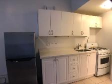 1 unit on main floor in house walk to UFT near Subway - Photo 6