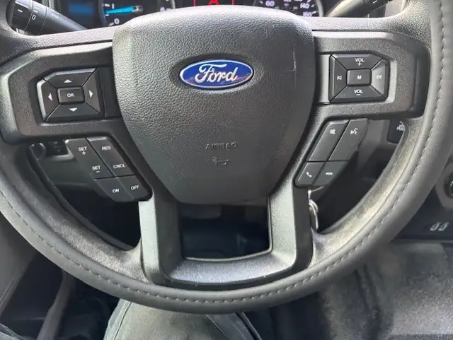 2019 Ford Super Duty F-350 SRW XLT 4WD CREW CAB SHORT BOX-CAME - Photo 13