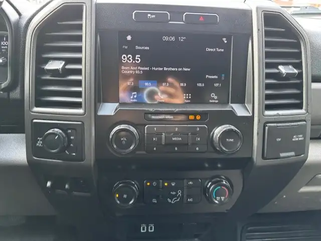 2019 Ford Super Duty F-350 SRW XLT 4WD CREW CAB SHORT BOX-CAME - Photo 14