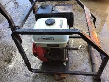 Honda Gas Motor - Photo 2