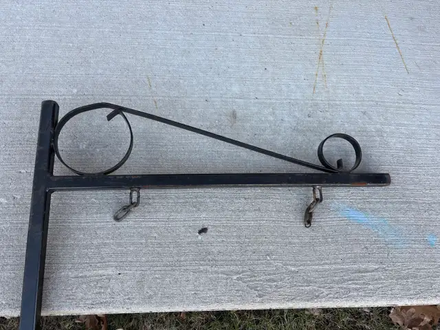 Metal sign post - Photo 2