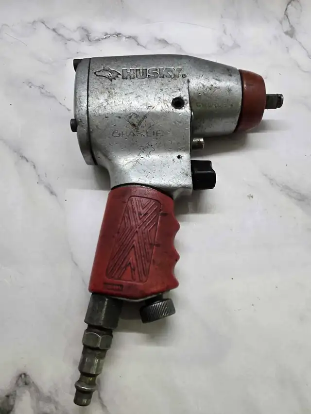 As Is HUSKY Air Ratchet