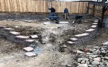 Retaining Wall: Wood, Concrete, Paving stones - Photo 8