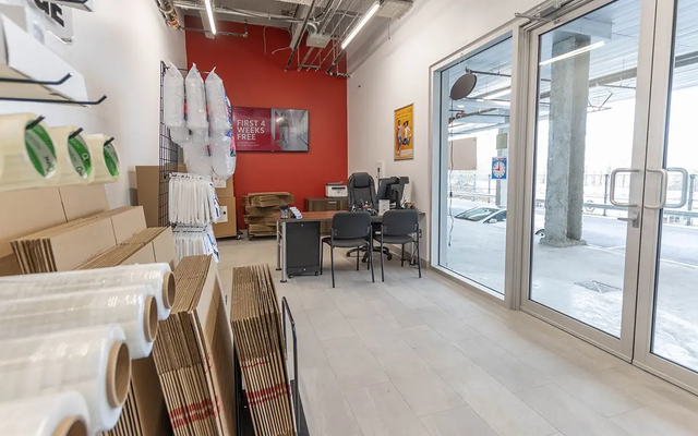 Flexible Self-Storage Spaces Burnaby/Vancouver - Photo 4