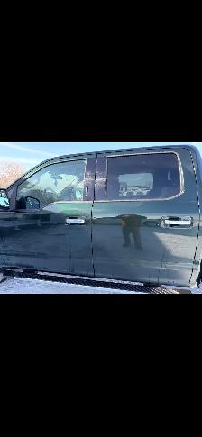 2016 ford f150 xlt 5.0L V8