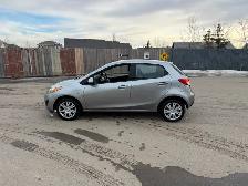 2013 Mazda2 Low km, with good service history - Photo 3