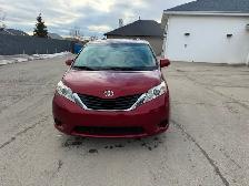 2011 Toyota Sienna LE model - Photo 3