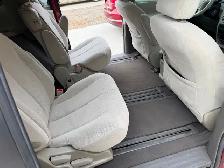 2011 Toyota Sienna LE model - Photo 13