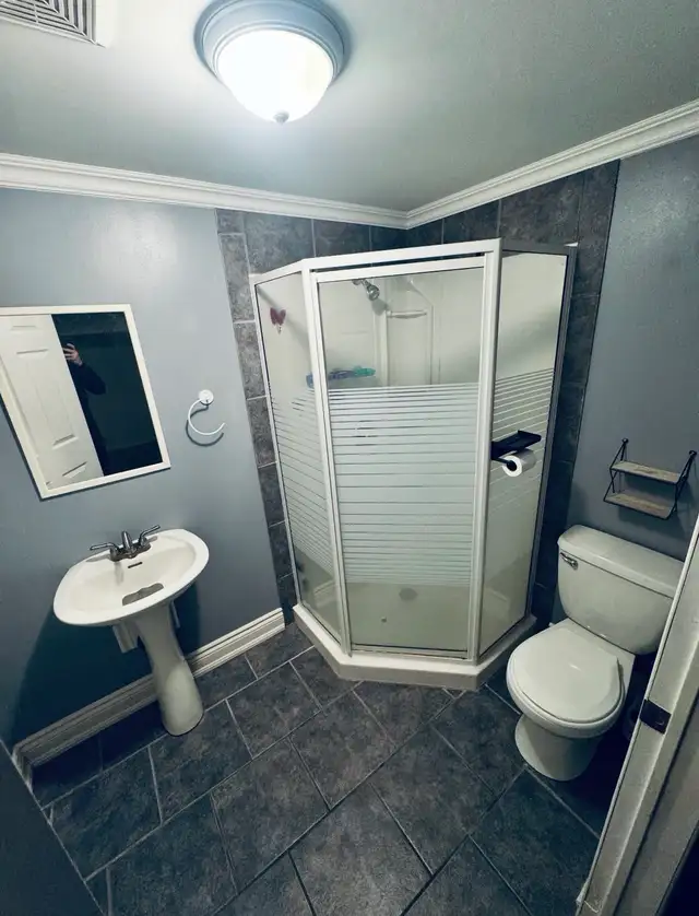 ONE BEDROOM - Prime Mississauga Area - Photo 6