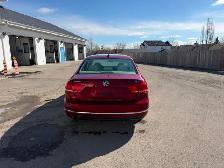 2015 VW Passat Low km, Highline - Photo 7
