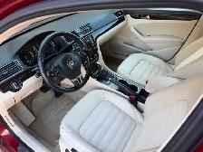 2015 VW Passat Low km, Highline - Photo 9