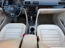 2015 VW Passat Low km, Highline - Photo 13