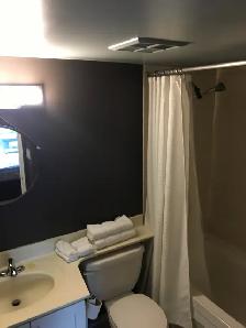 Furnished 1BR Condo   XL Terrace | All Incl | King St E - Photo 7