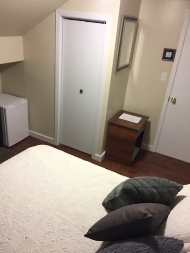 Room for Rent - Photo 7