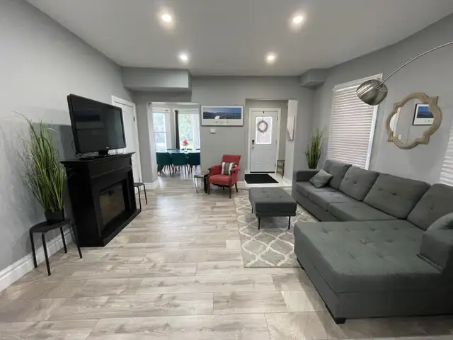 Rooms available in newly renovated Windsor home - Photo 2