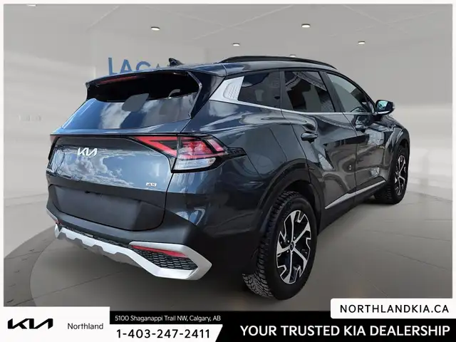 2025 Kia Sportage EX - Photo 4