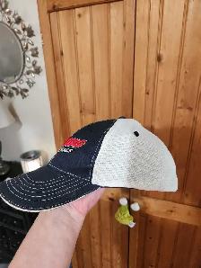 VINTAGE OSHAWA GENERALS HOCKEY HAT - Photo 2