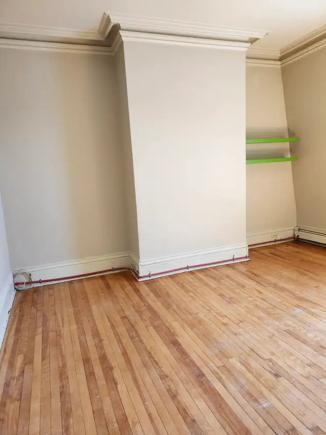 142 Leinster St - 2BR Uptown, Laundry, Water Views - Photo 5
