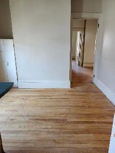 142 Leinster St - 2BR Uptown, Laundry, Water Views - Photo 6