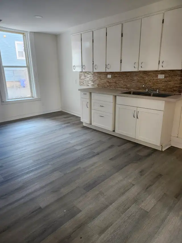 168 St James #1 - 3BR Den Uptown, Bright & Spacious, W/D Hookups - Photo 12