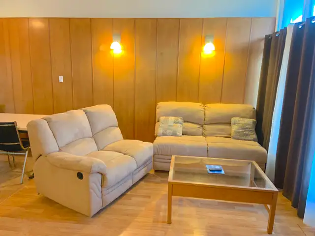 SE Edmonton semi/furnished duplex easy to downtown & Sherwood Pk - Photo 4