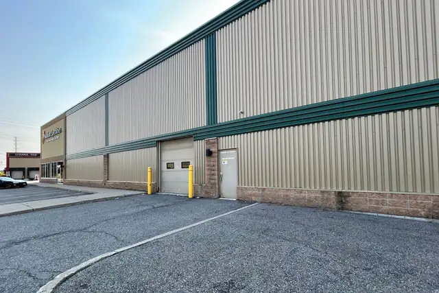 3020 Hawthorne Rd., Unit 200A | Showroom/Warehouse for Lease - Photo 5
