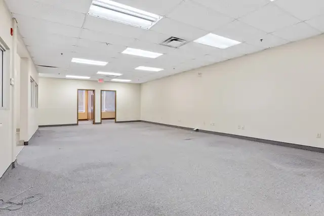 3020 Hawthorne Rd., Unit 200A | Showroom/Warehouse for Lease - Photo 18