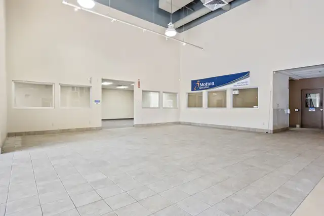 3020 Hawthorne Rd., Unit 200A | Showroom/Warehouse for Lease - Photo 27