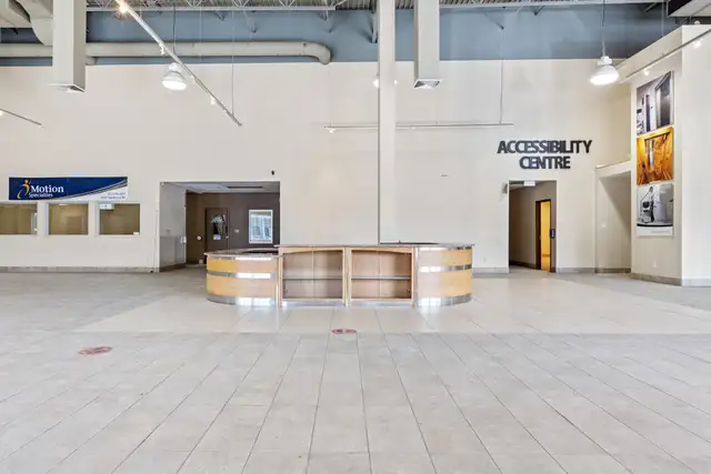 3020 Hawthorne Rd., Unit 200A | Showroom/Warehouse for Lease - Photo 32